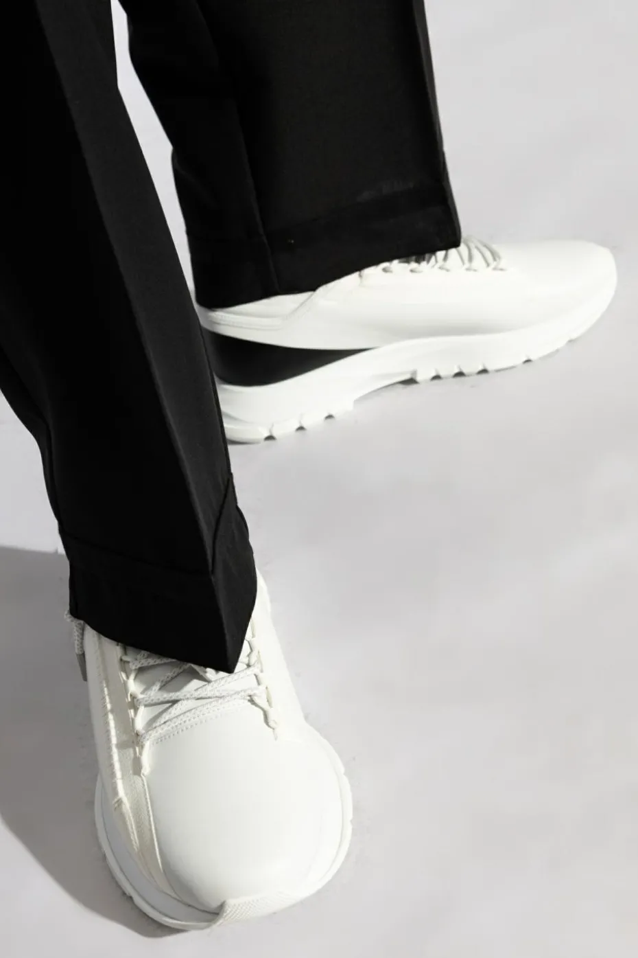 Givenchy WHITE ‘Spectre Runner’ sneakers