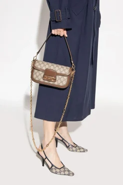 Gucci beige ‘Horsebit 1955’ shoulder bag
