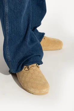 Gucci beige Slides with monogram