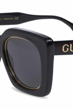 Gucci BLACK Sunglasses with logo