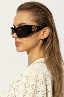 Gucci BLACK Sunglasses with logo