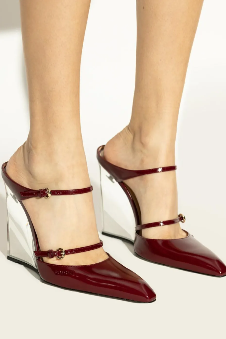 Gucci BURGUNDY Flip-flops on a transparent wedge