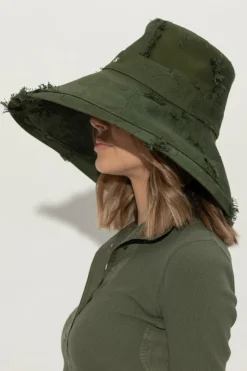 Gucci GREEN Hat with vintage effect