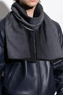 Gucci GREY Salt with the "GG" pattern