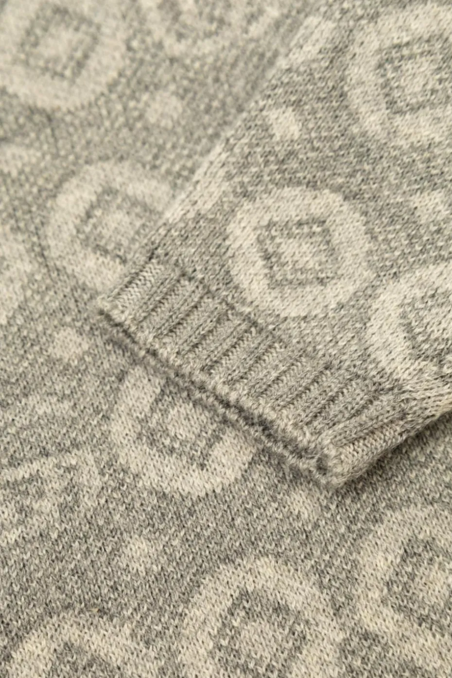 Gucci Kids GREY Baby romper with GG pattern