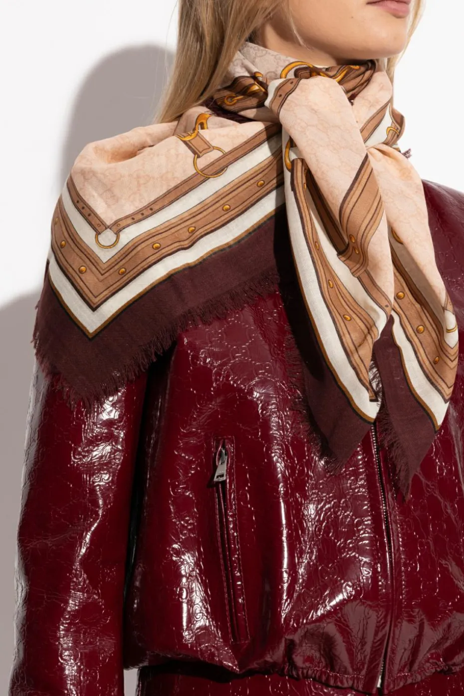 Gucci MULTICOLOUR Scarf with decorative print