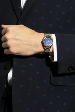Gucci SILVER ‘G-Timeless’ watch