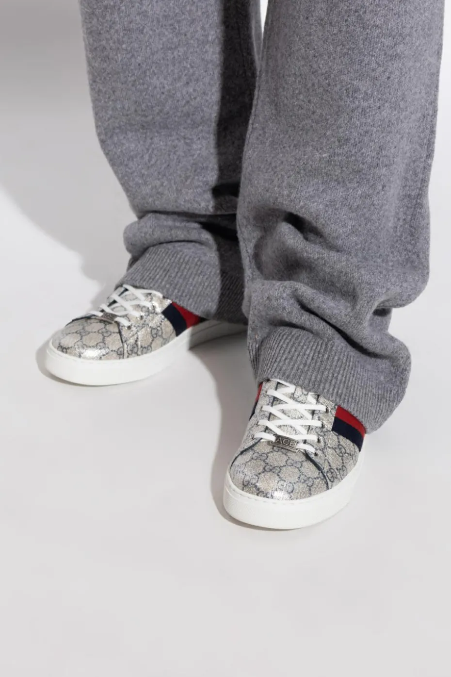 Gucci SILVER Sneakers with monogram
