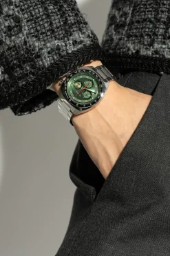 Gucci SILVER Watch Interlocking