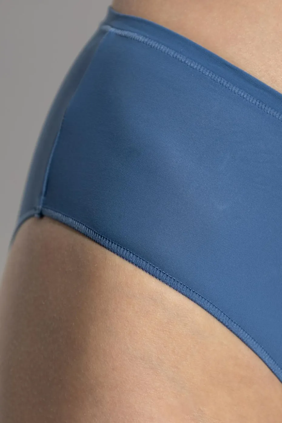 Hanro BLUE Top Allure