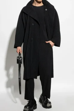 Homme Plissé Issey Miyake BLACK Pleated coat
