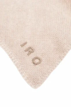 Iro beige Triangular shawl 'Tritri'