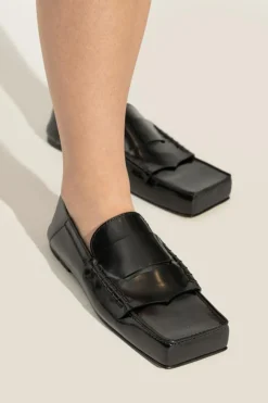 Jacquemus BLACK Leather shoes Carre