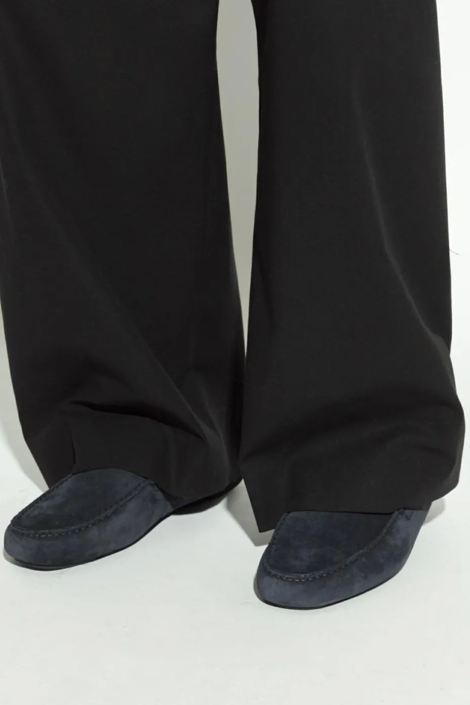Jimmy Choo NAVY BLUE Suede loafers `Stanly`