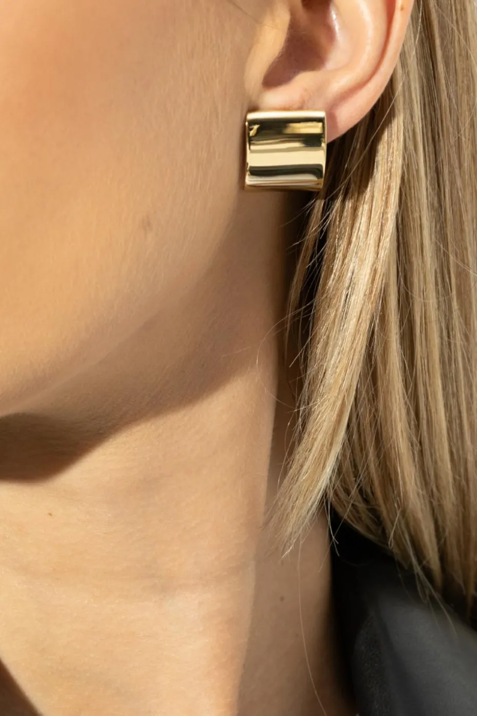 LIÉ STUDIO GOLD Earrings The Sonya