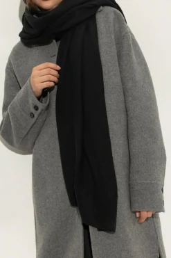 Lisa Yang BLACK Scarf "Paris"