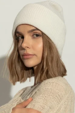 Lisa Yang cream Hat `Stockholm`