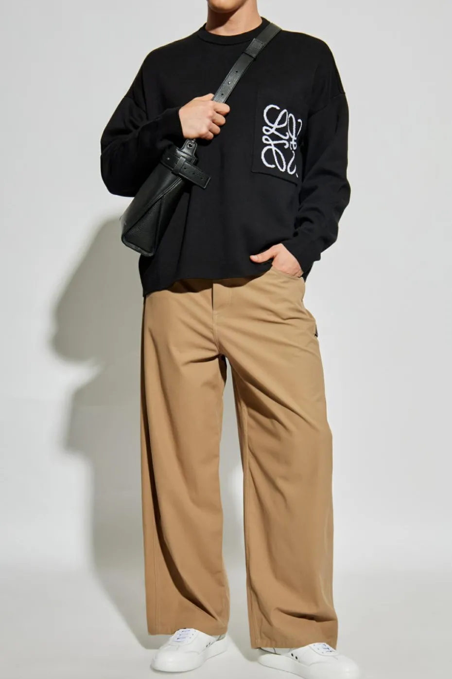 Loewe beige Cotton trousers with straight-leg cut