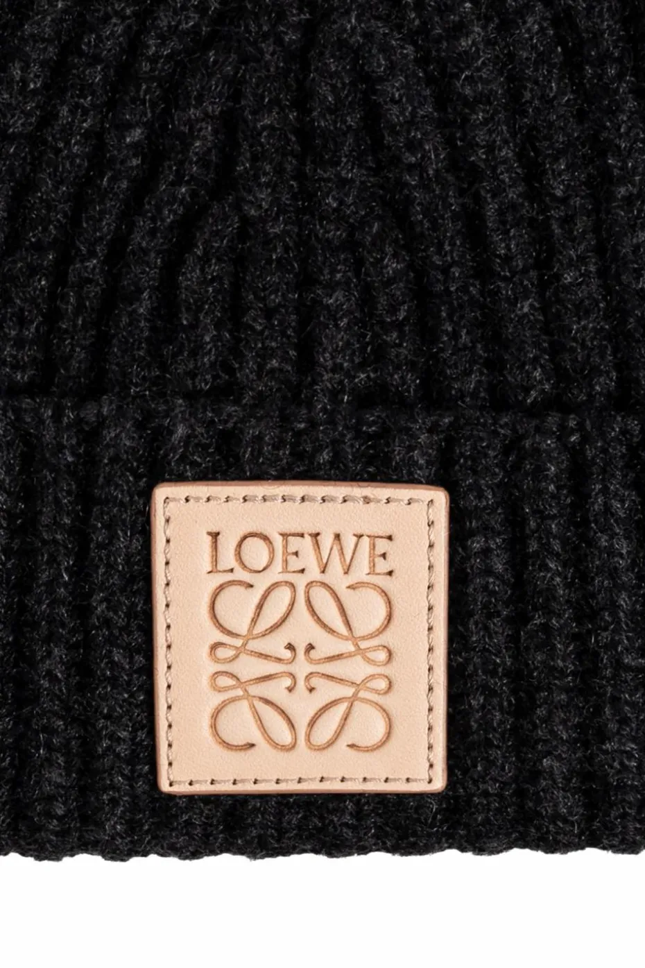 Loewe BLACK Cashmere hat with logo patch