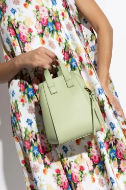 Loewe GREEN Shoulder bag 'Hammock'