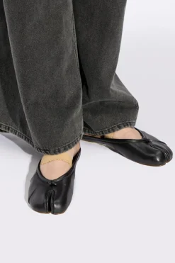 Maison Margiela BLACK Leather Slippers with 'Tabi' Cutout