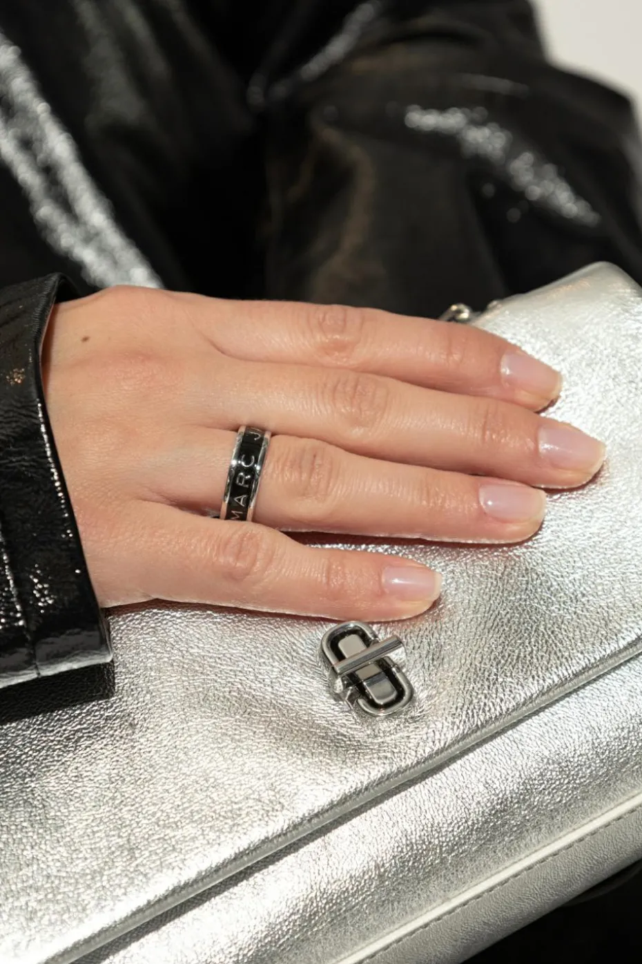 Marc Jacobs BLACK Logo ring