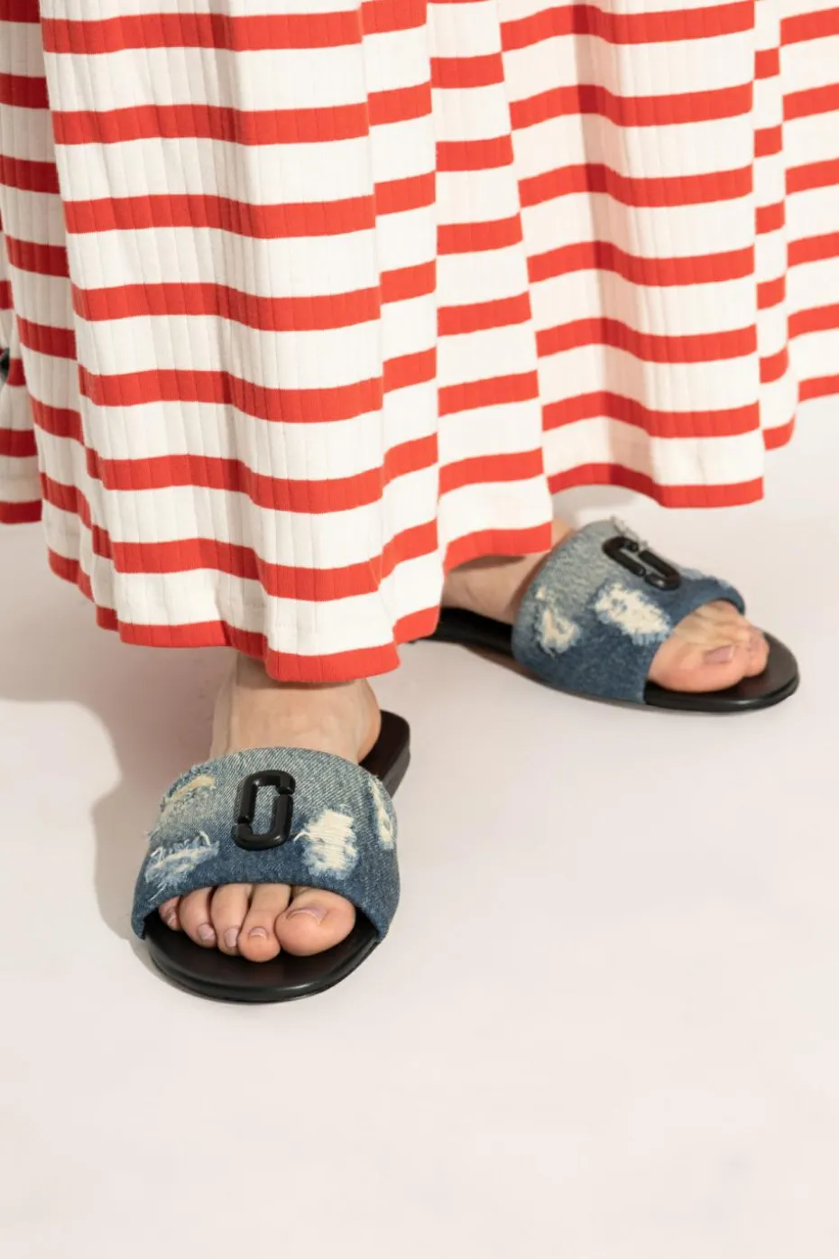 Marc Jacobs BLUE The Snapshot Slides