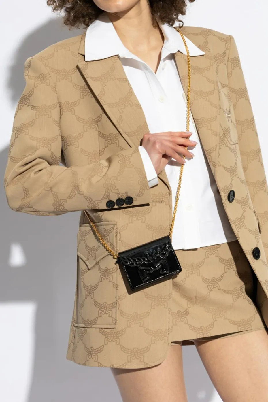 MCM BLACK Wallet on Chain