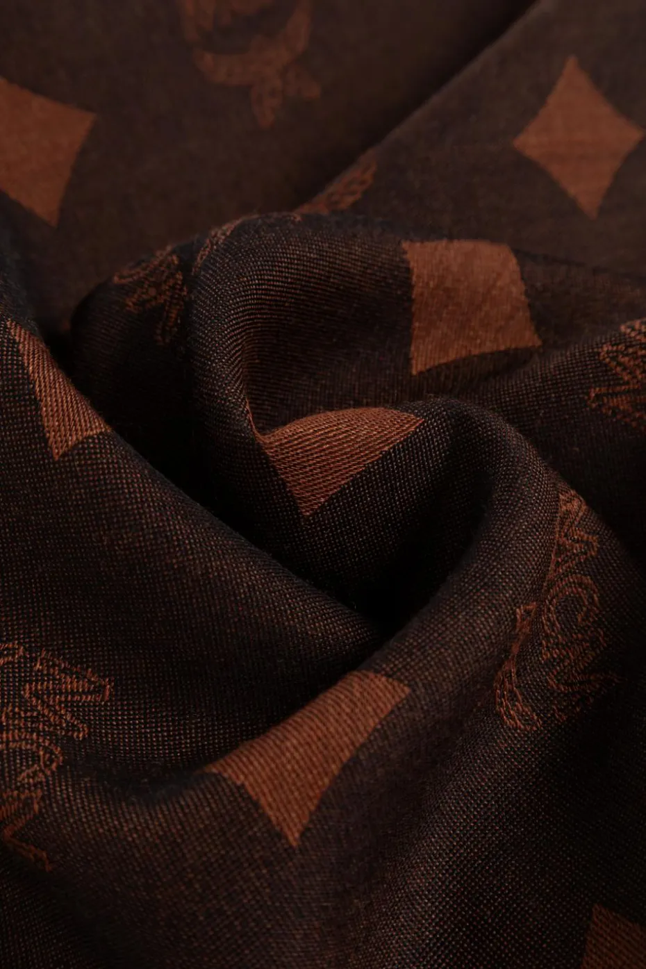 MCM BROWN Scarf with logo