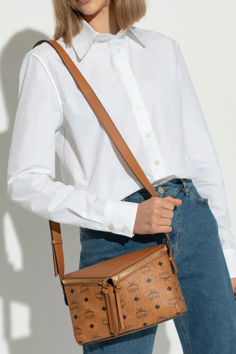 MCM BROWN Shoulder bag with Visetos print