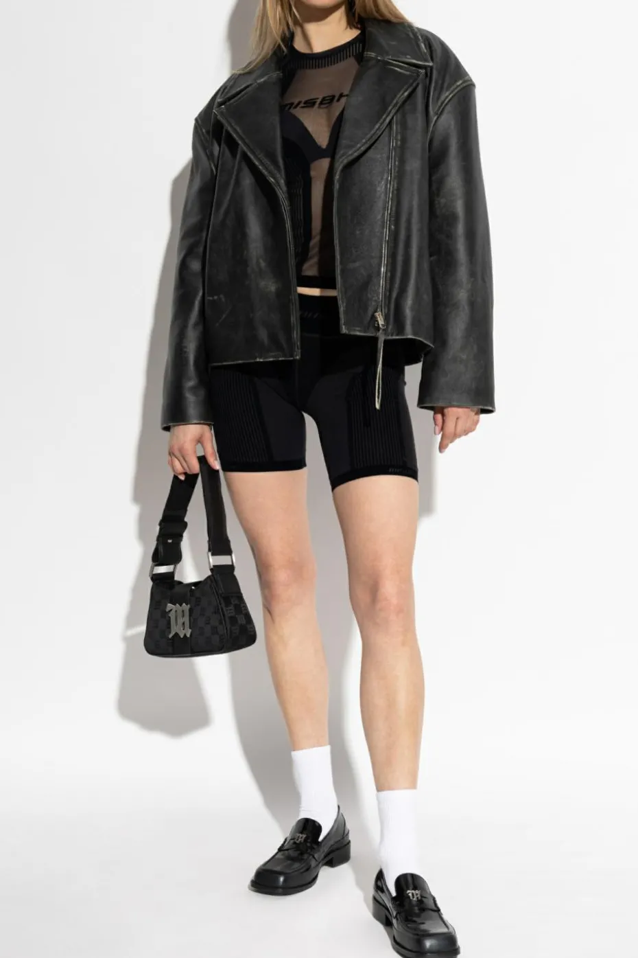 MISBHV BLACK Top with logo