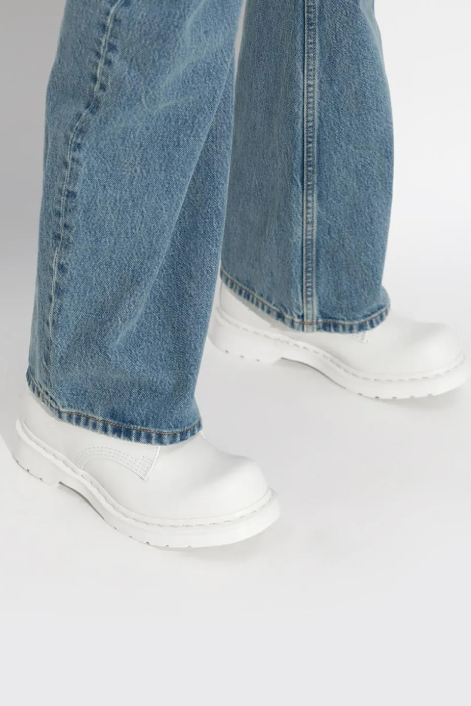 MM6 Maison Margiela WHITE MM6 x Dr. Martens