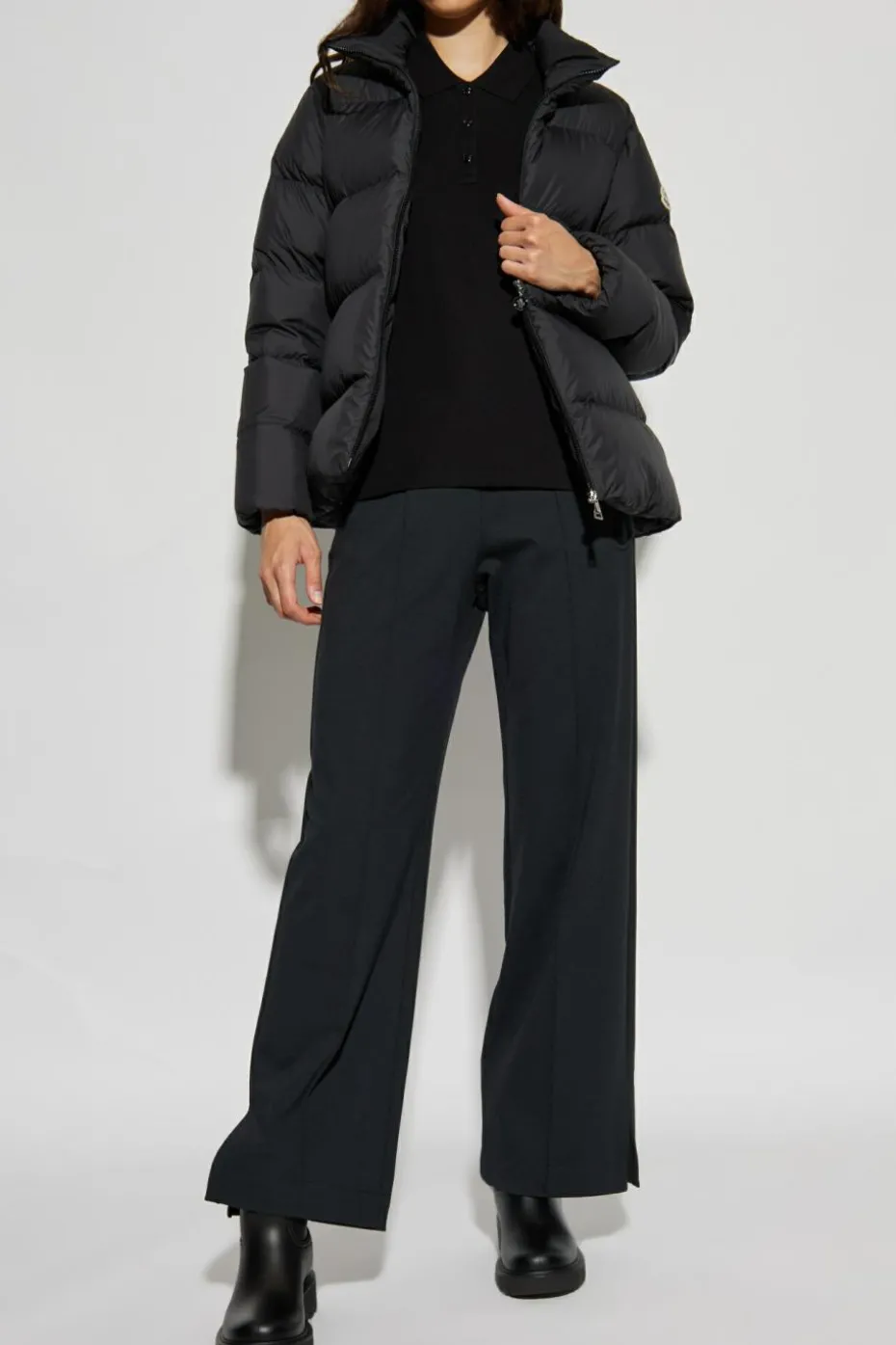 Moncler BLACK Down jacket "Mauzun"
