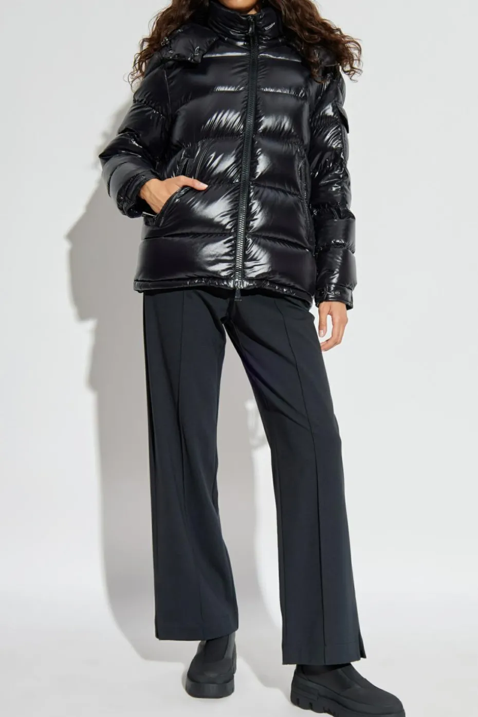 Moncler BLACK "Maire" down jacket