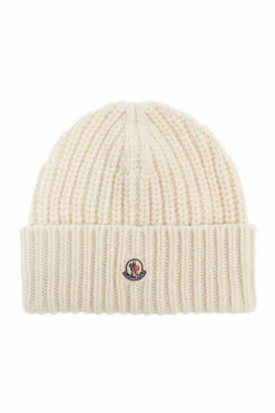 Moncler cream Wool beanie with logo patch