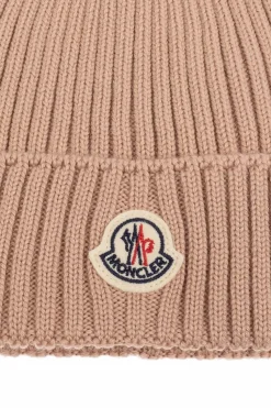 Moncler Enfant beige Cap with logo patch