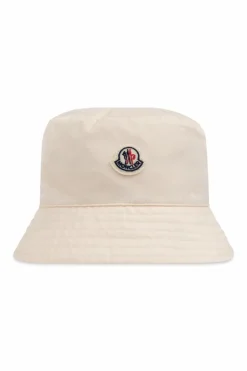 Moncler Enfant cream Hat with logo patch