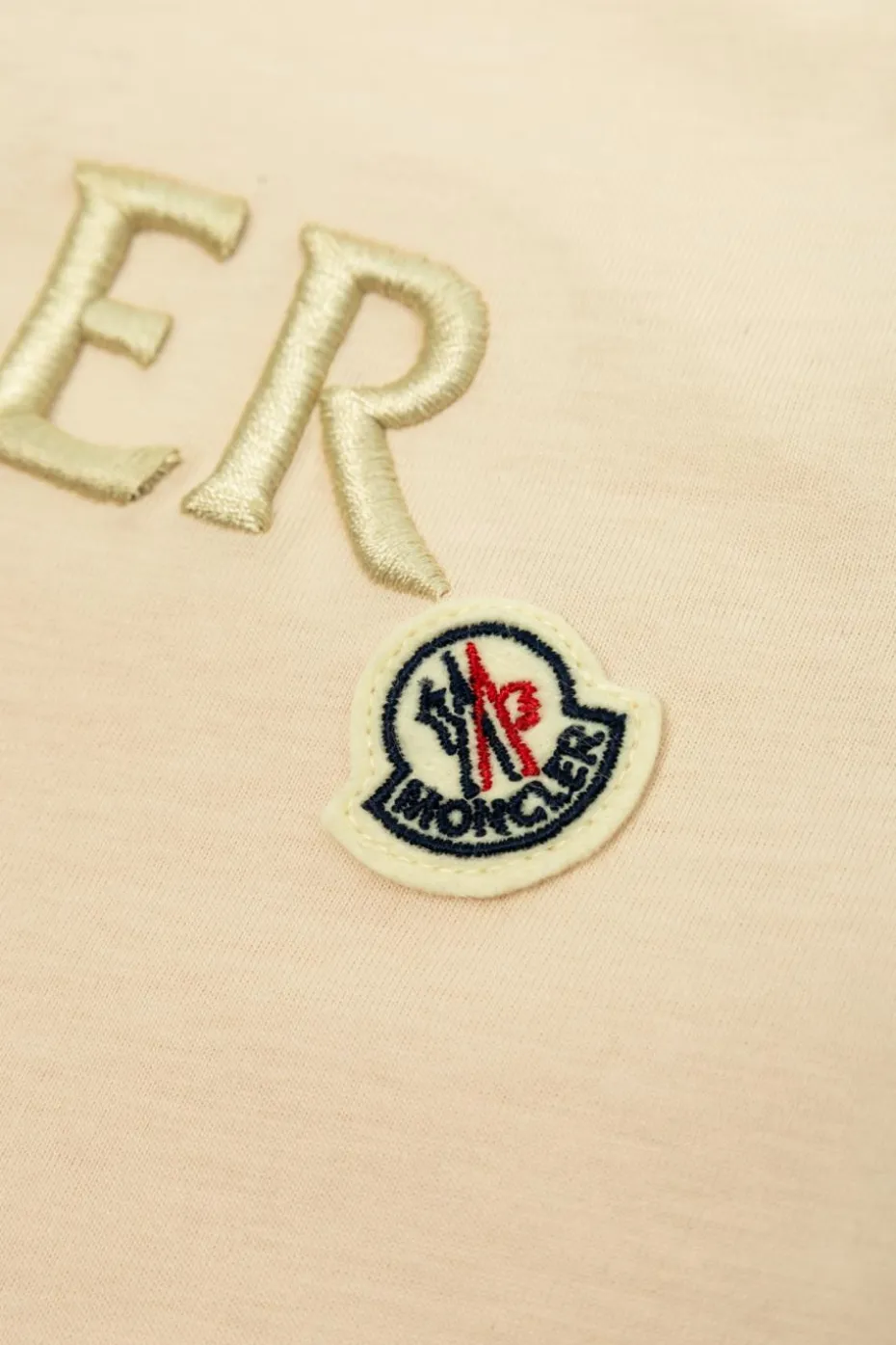 Moncler Enfant cream T-shirt with logo