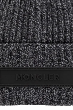 Moncler GREY Wool beanie with logo patch