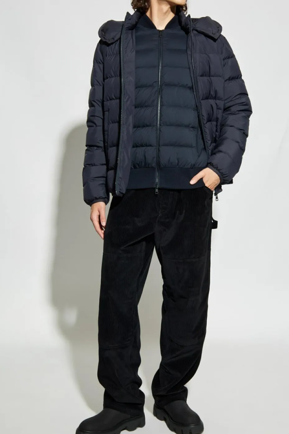 Moncler NAVY BLUE "Montbrocq" down jacket
