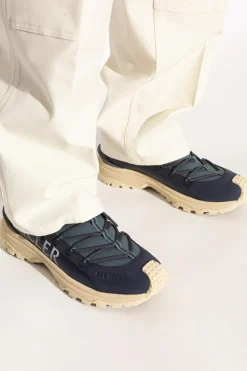 Moncler NAVY BLUE Sneakers ‘Trailgrip Lite2’