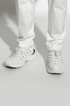 Moncler WHITE 'Trailgrip Lite2' sneakers