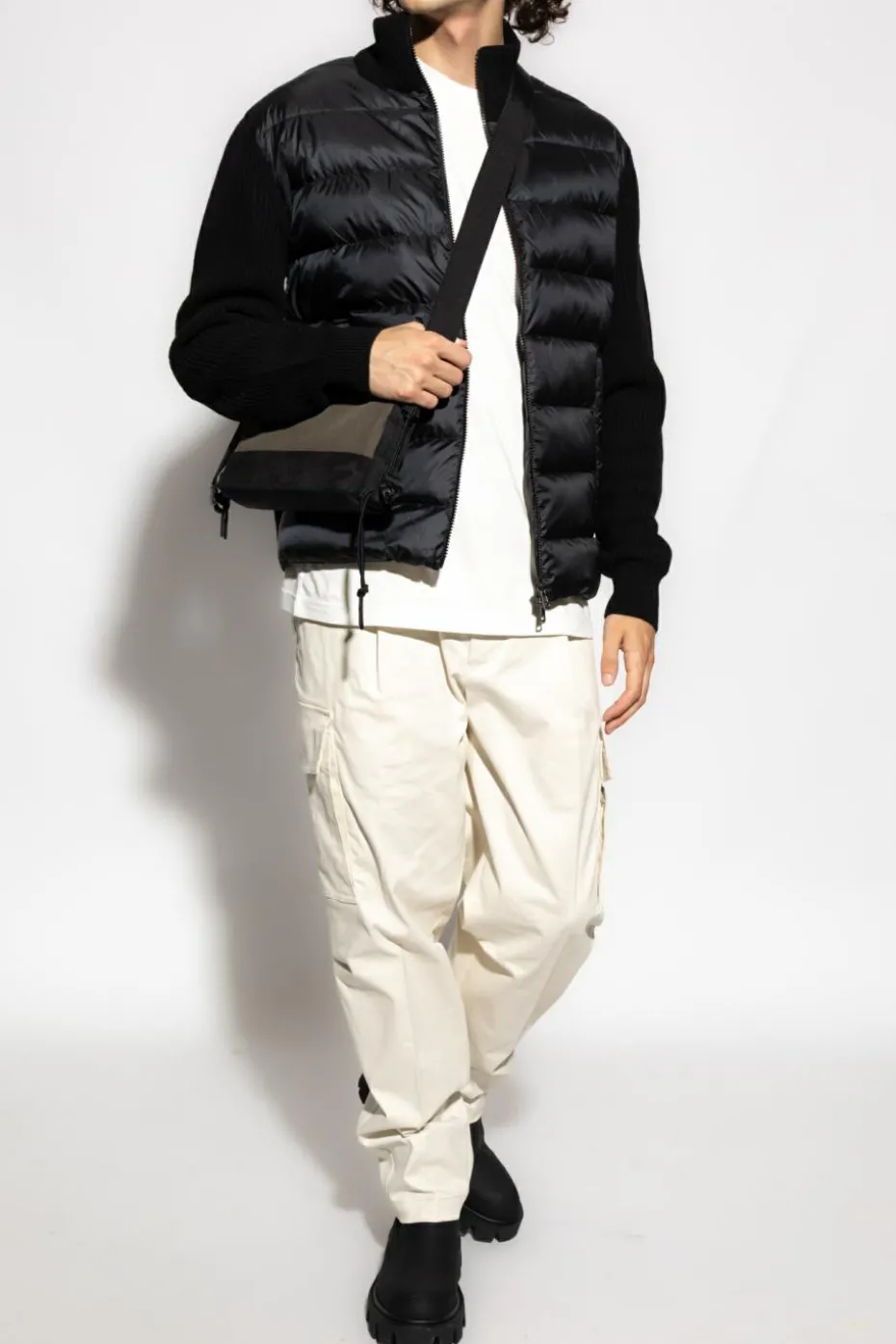 Moncler WHITE T-shirt with logo patch