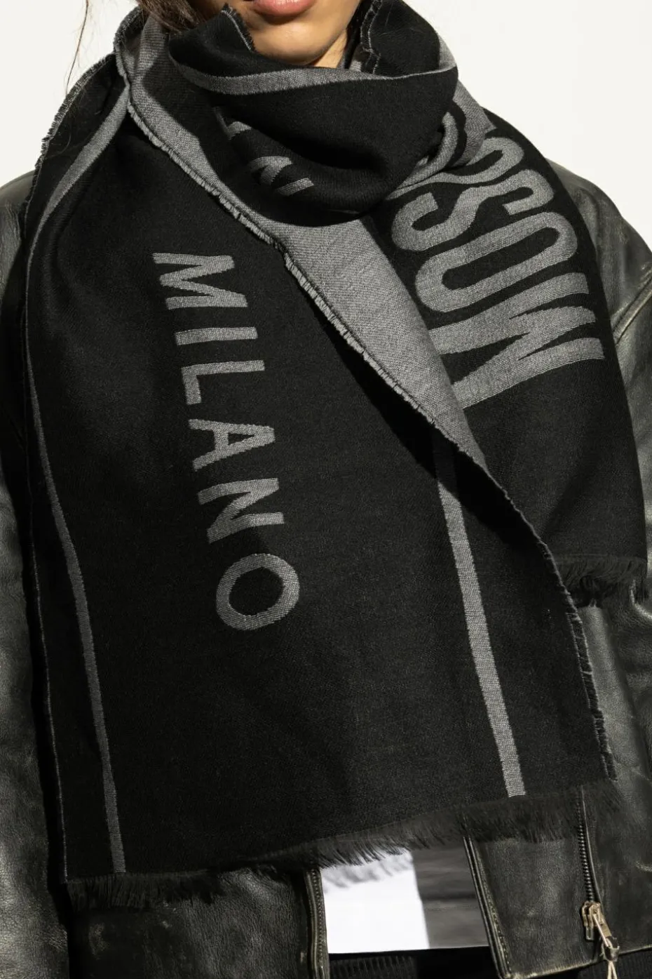 Moschino BLACK Scarf with logo