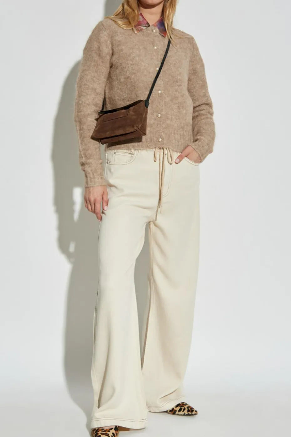Munthe beige Cardigan "Povilla"