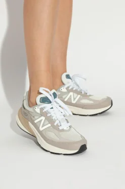 New Balance beige Sneakers U990MM6