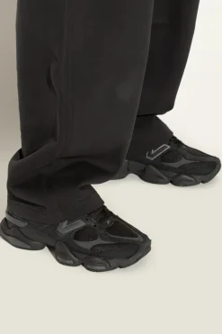 New Balance BLACK Sports shoes `U9060ZGE`
