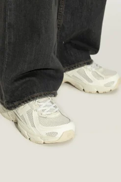 New Balance cream Sports shoes `U740SA2`