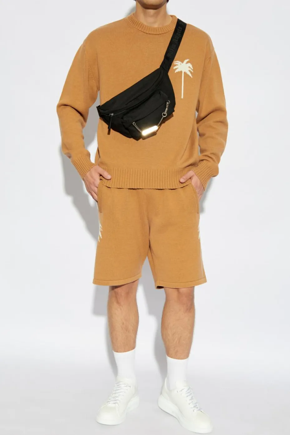 Palm Angels BROWN Shorts with palm pattern