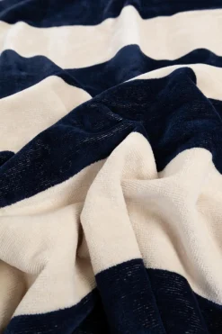Paul & Shark cream Bath towel